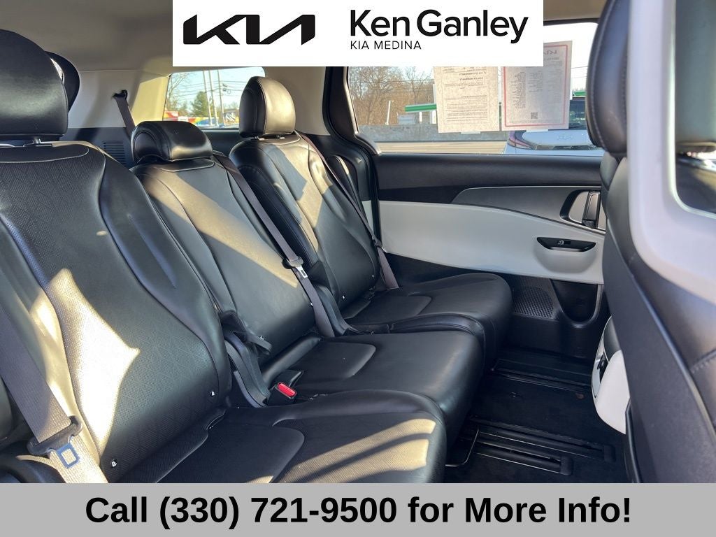 2024 Kia Carnival LX Seat Package