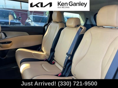 2024 Kia Carnival LX