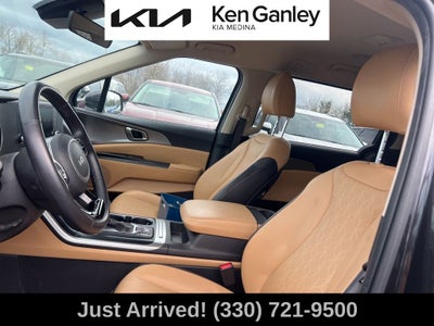 2024 Kia Carnival LX