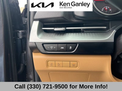 2024 Kia Carnival LX