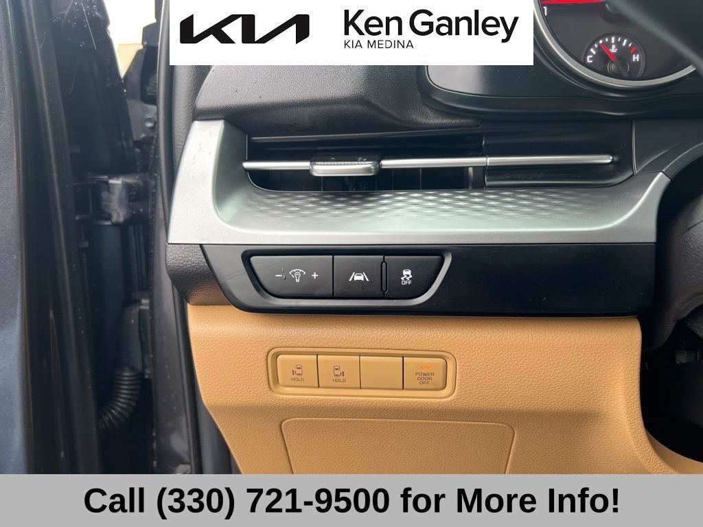 2024 Kia Carnival LX