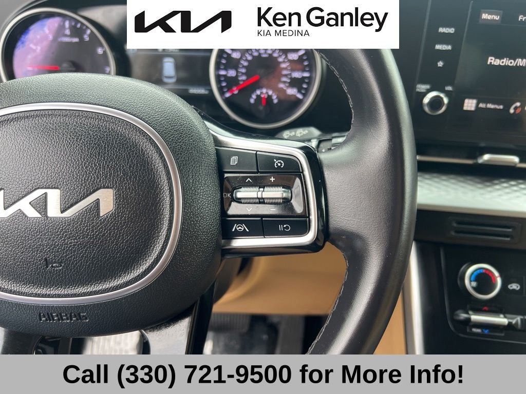 2024 Kia Carnival LX