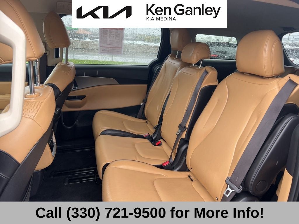2024 Kia Carnival LX