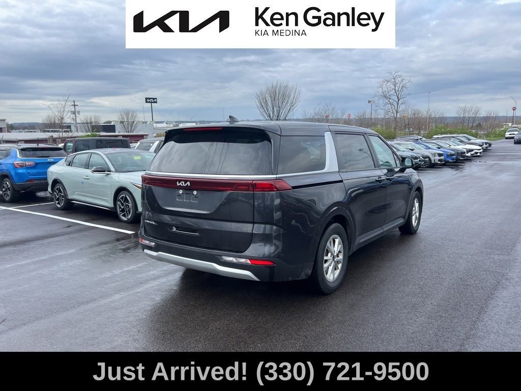 2024 Kia Carnival LX