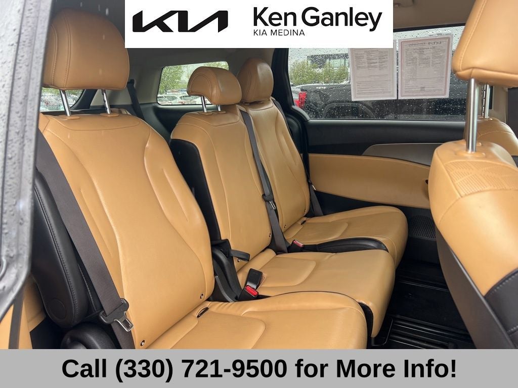 2024 Kia Carnival LX