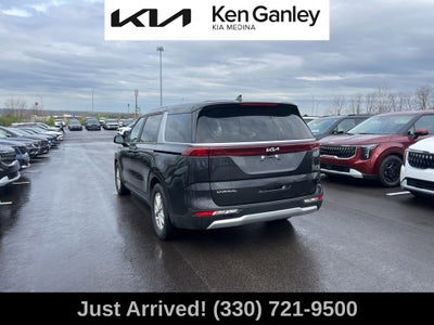 2024 Kia Carnival LX