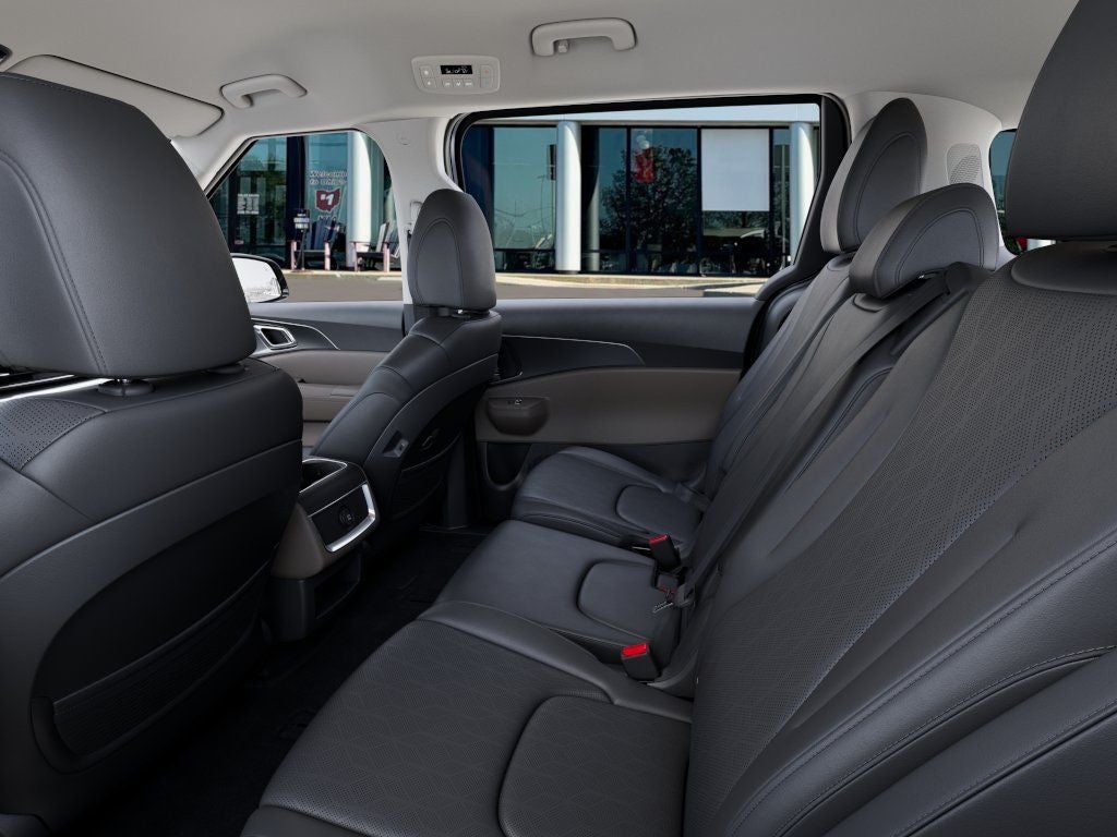 2027 Kia Carnival LXS