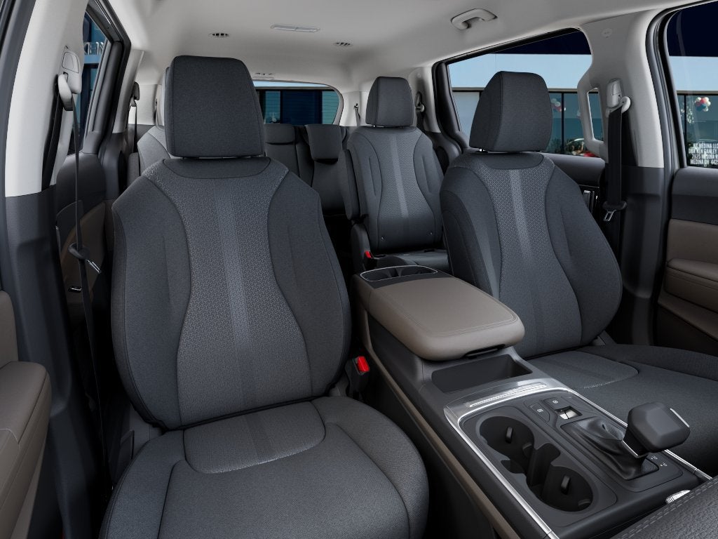 2027 Kia Carnival LX