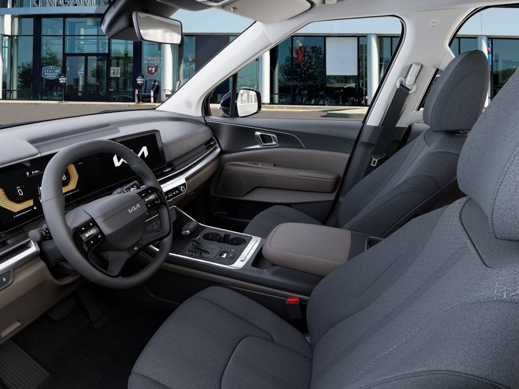 2027 Kia Carnival LX