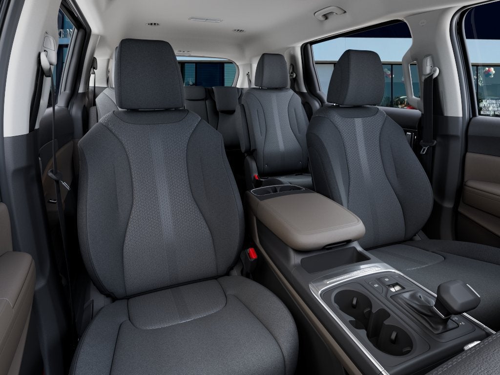 2027 Kia Carnival LX