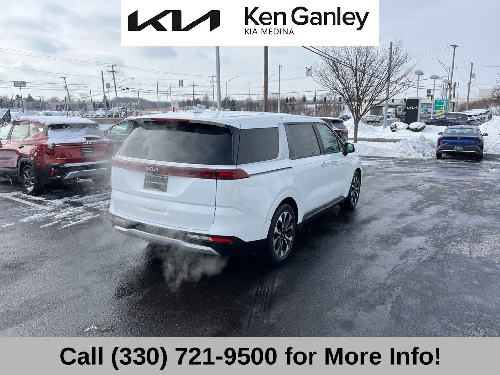 2024 Kia Carnival EX