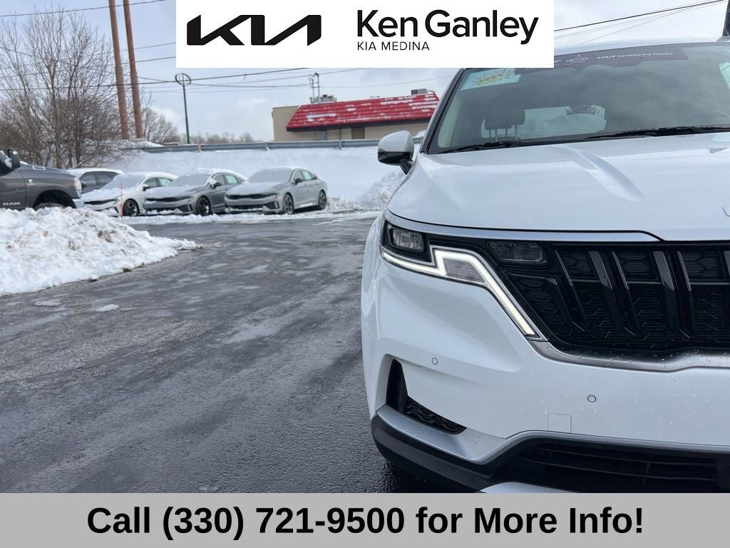 2024 Kia Carnival EX