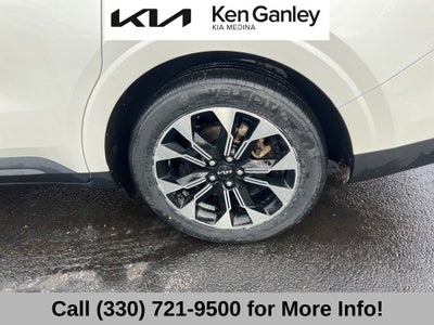 2024 Kia Carnival EX