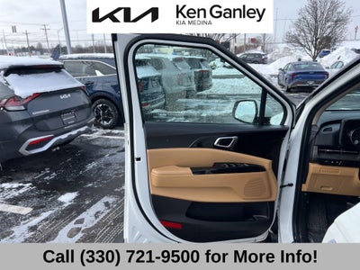 2024 Kia Carnival EX