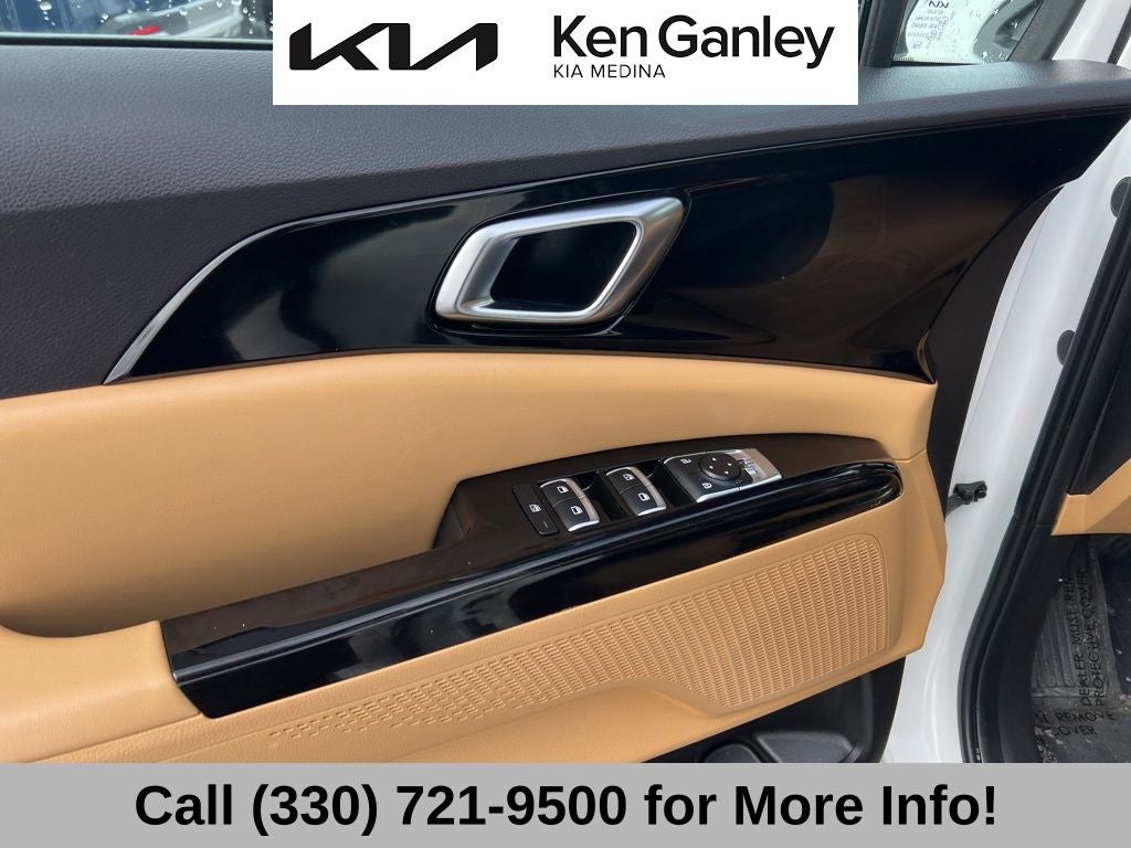 2024 Kia Carnival EX