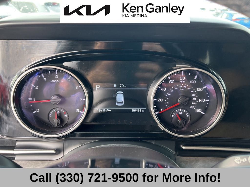 2024 Kia Carnival EX