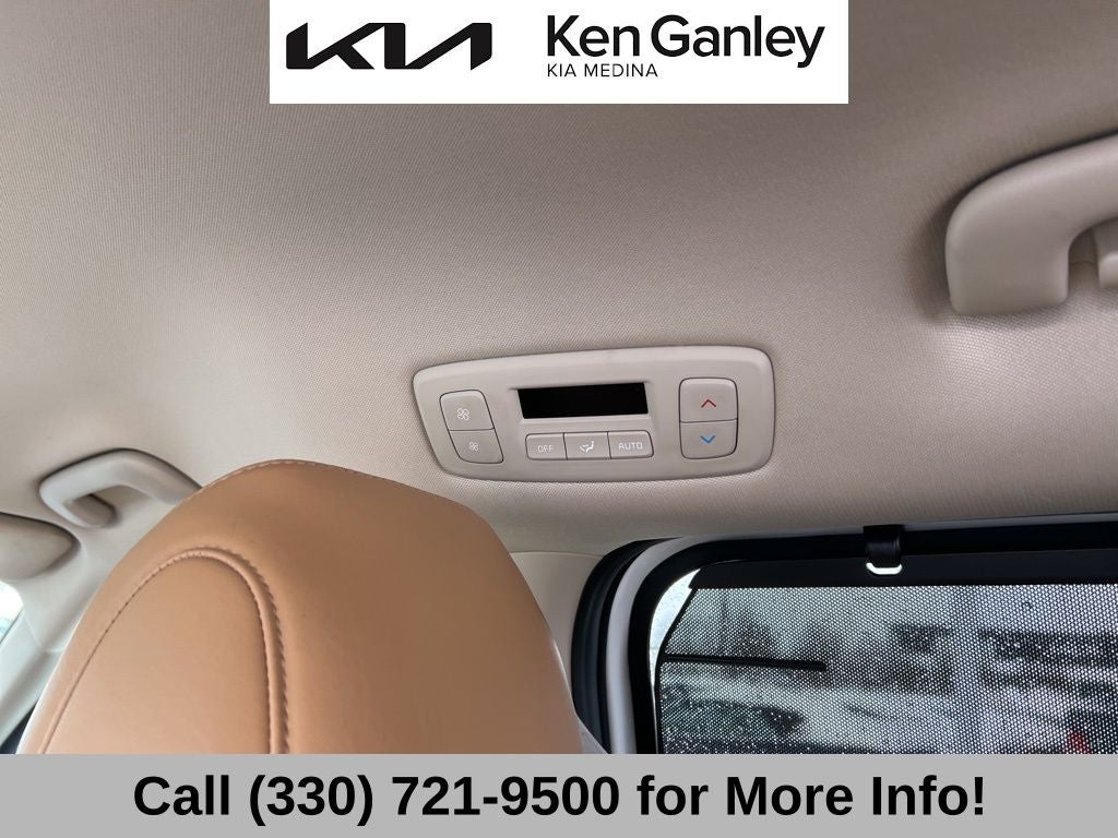 2024 Kia Carnival EX