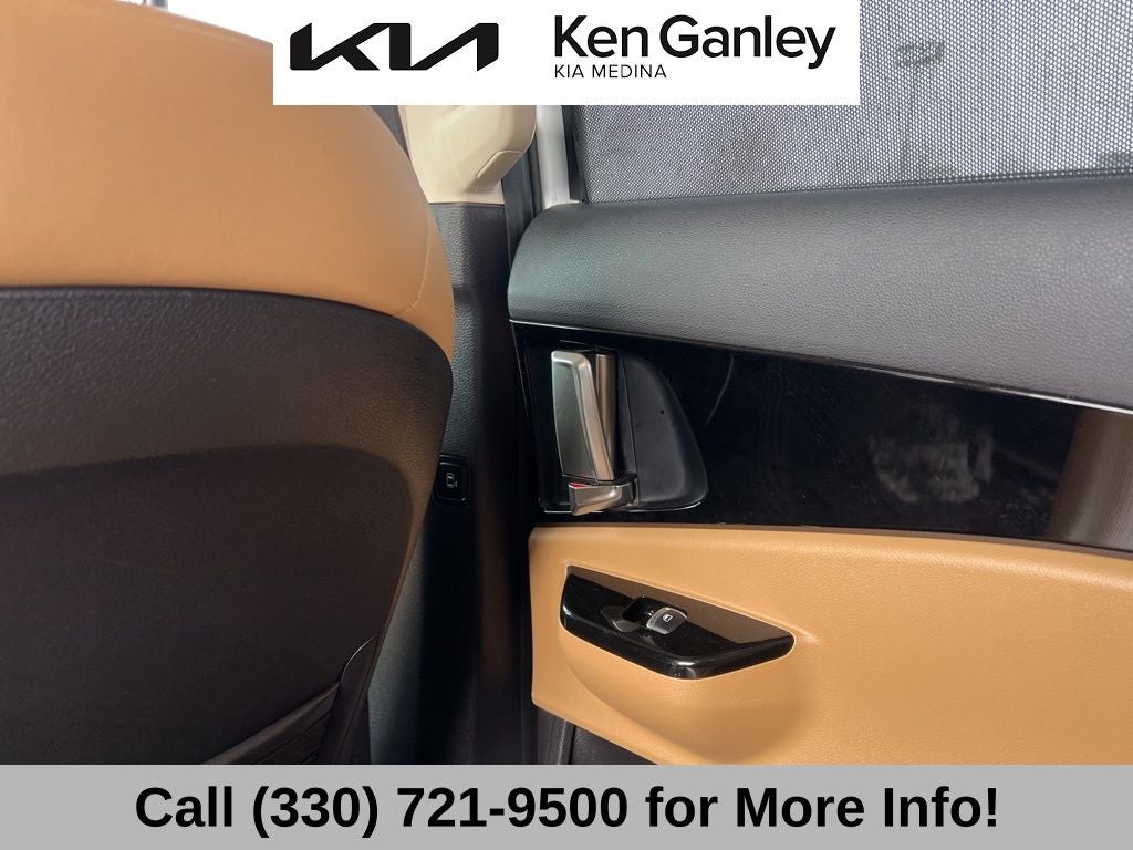 2024 Kia Carnival EX