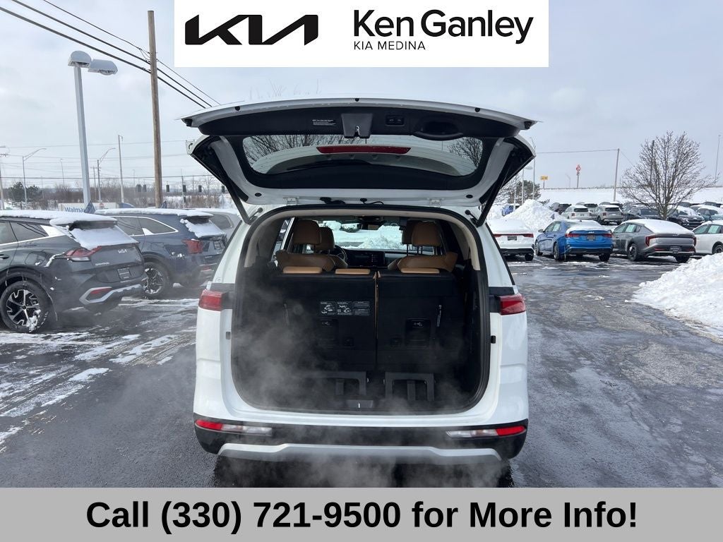 2024 Kia Carnival EX