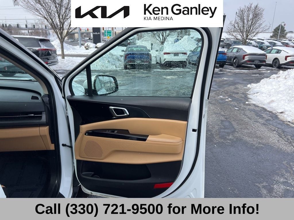 2024 Kia Carnival EX