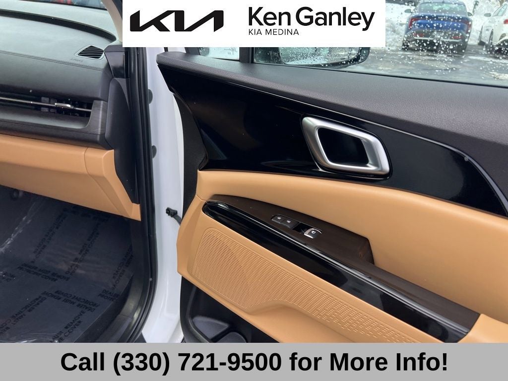 2024 Kia Carnival EX