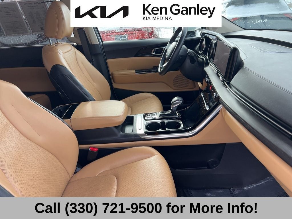 2024 Kia Carnival EX