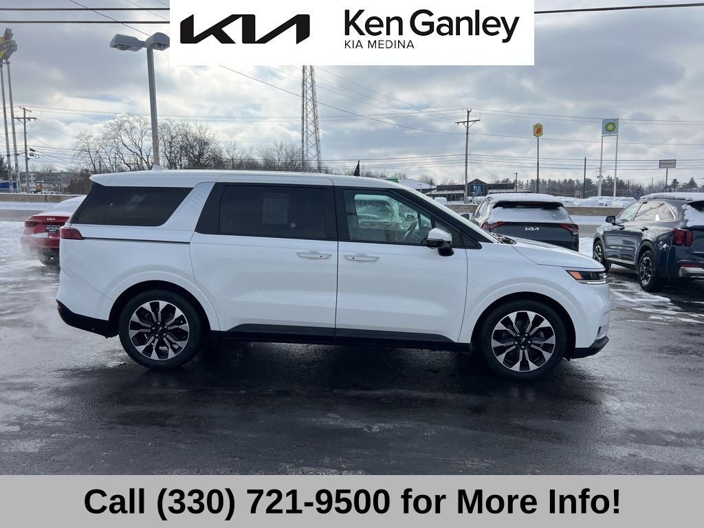 2024 Kia Carnival EX