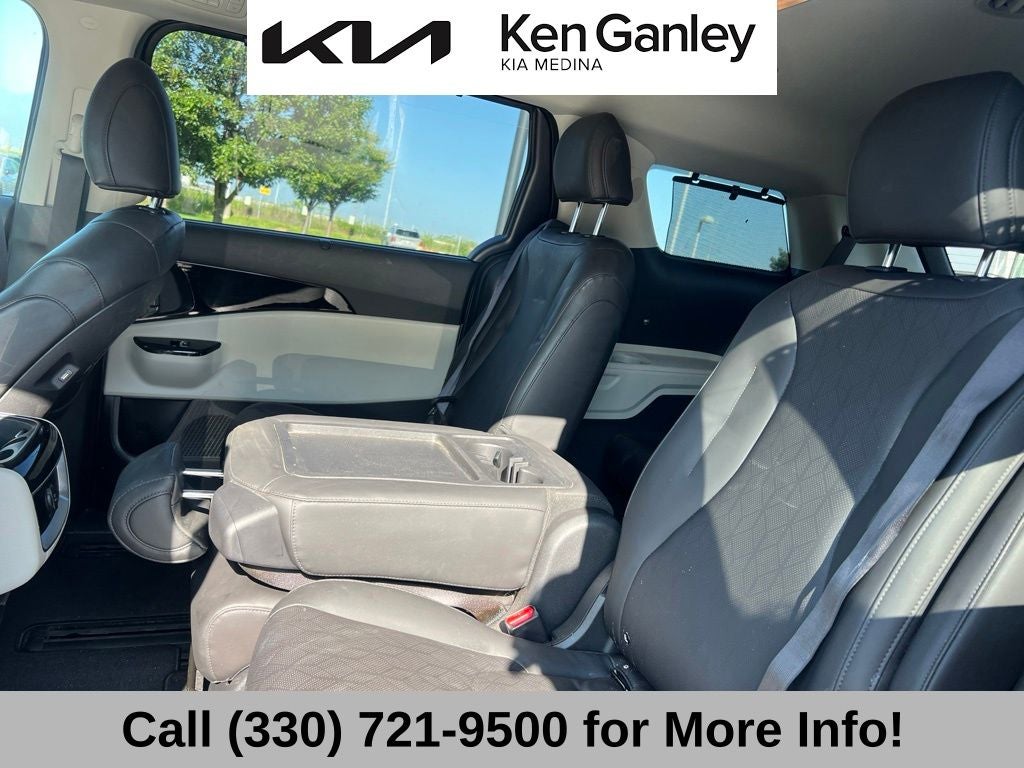 2024 Kia Carnival EX