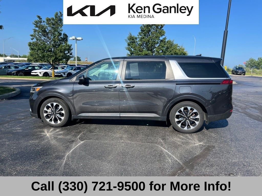 2024 Kia Carnival EX