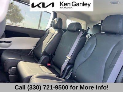 2024 Kia Carnival EX