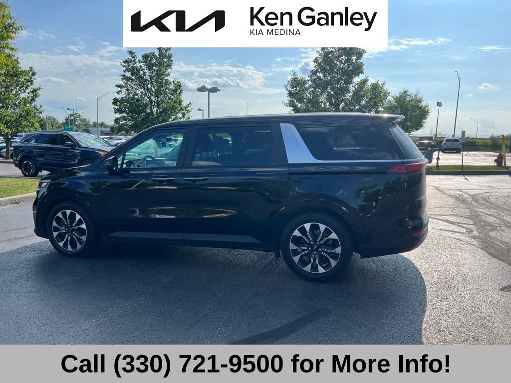 2024 Kia Carnival EX