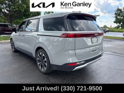 2024 Kia Carnival EX