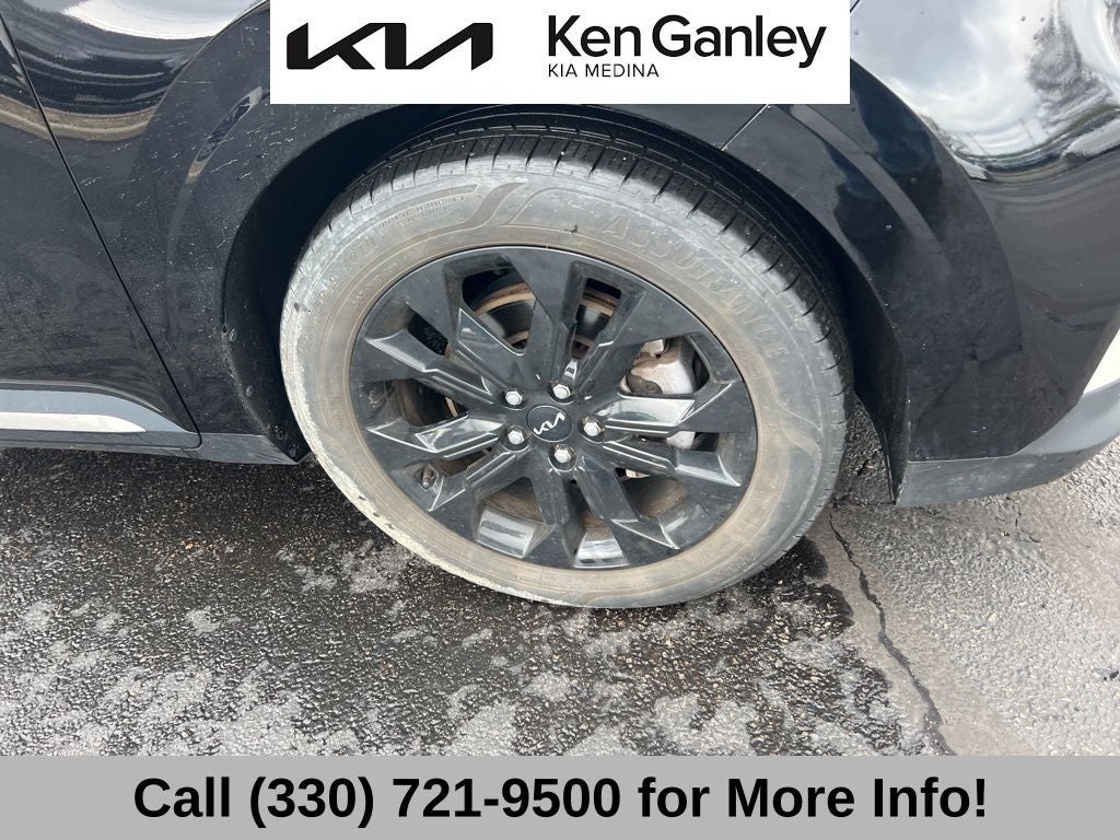 2024 Kia Carnival SX