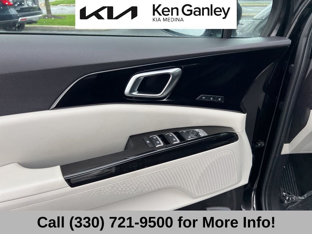 2024 Kia Carnival SX