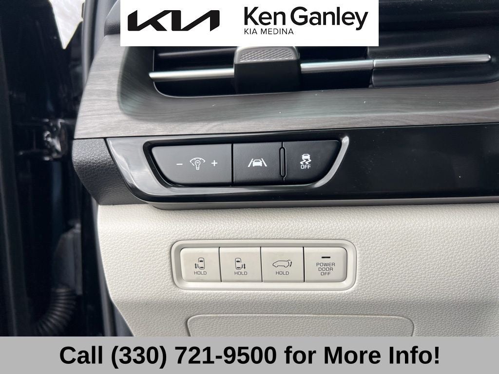 2024 Kia Carnival SX