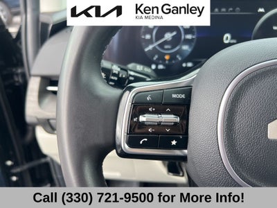 2024 Kia Carnival SX