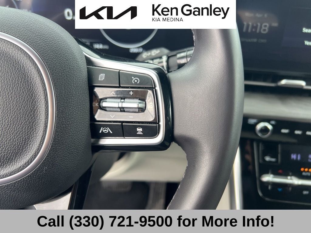 2024 Kia Carnival SX