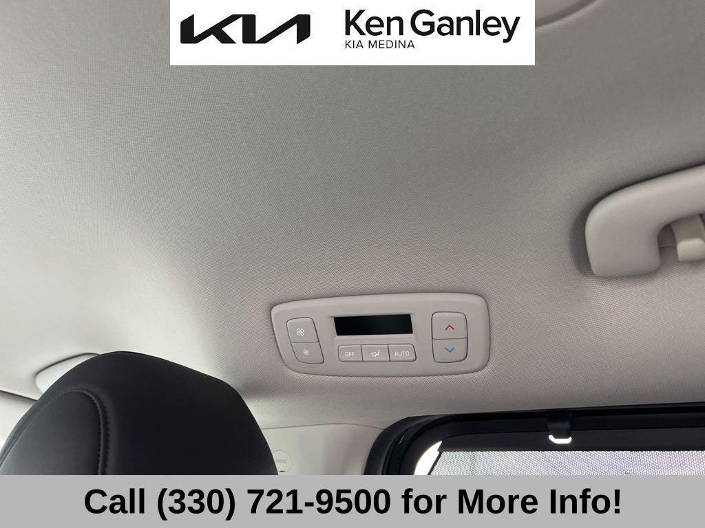 2024 Kia Carnival SX