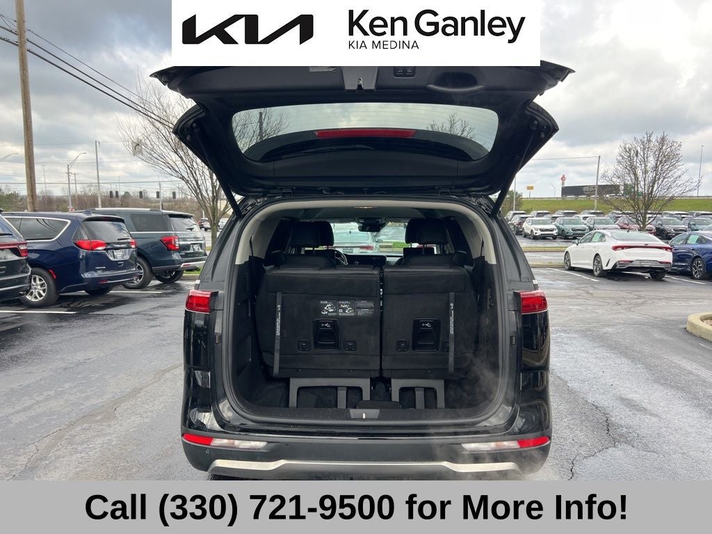 2024 Kia Carnival SX