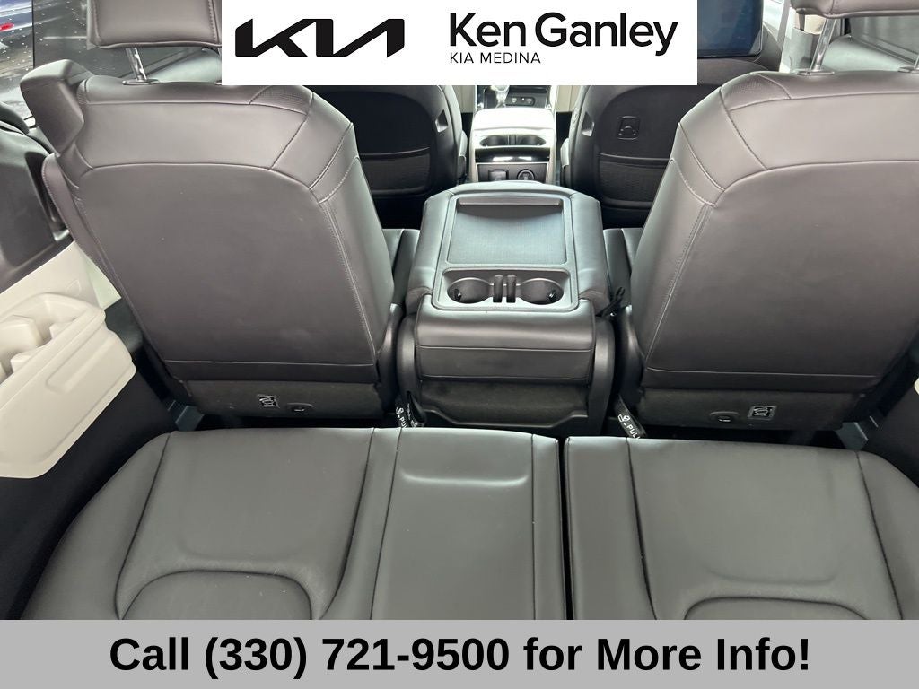 2024 Kia Carnival SX