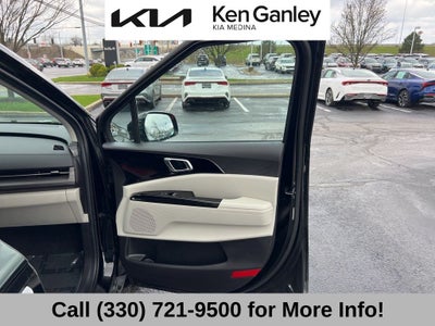 2024 Kia Carnival SX