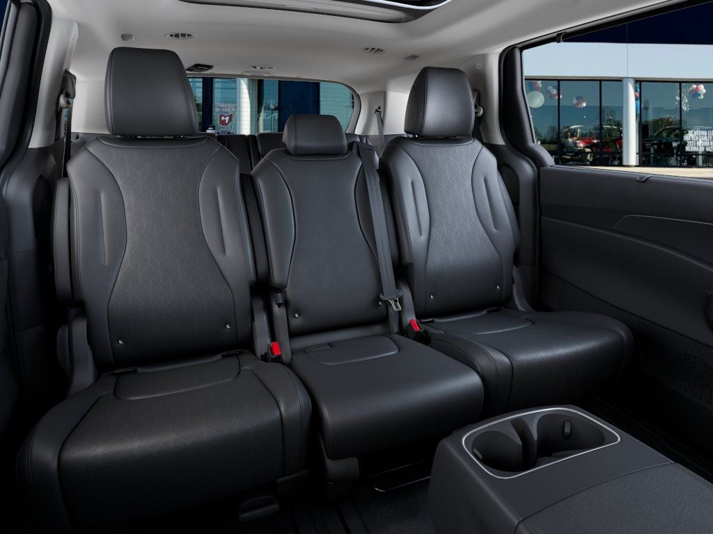 2027 Kia Carnival SX