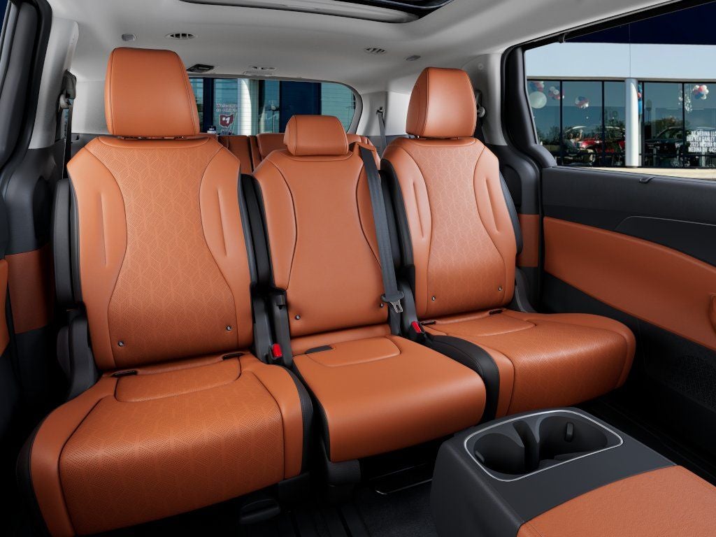 2027 Kia Carnival SX