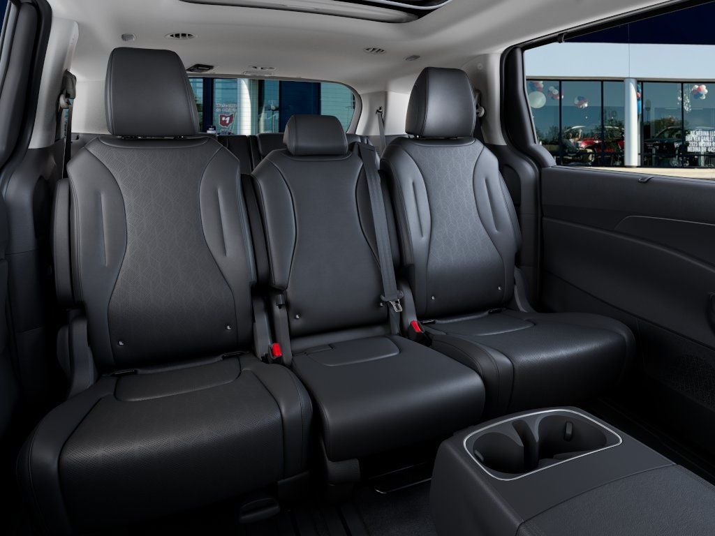 2027 Kia Carnival SX