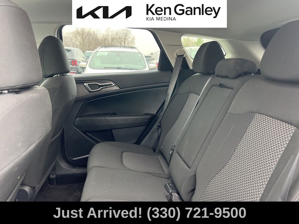 2024 Kia Sportage LX