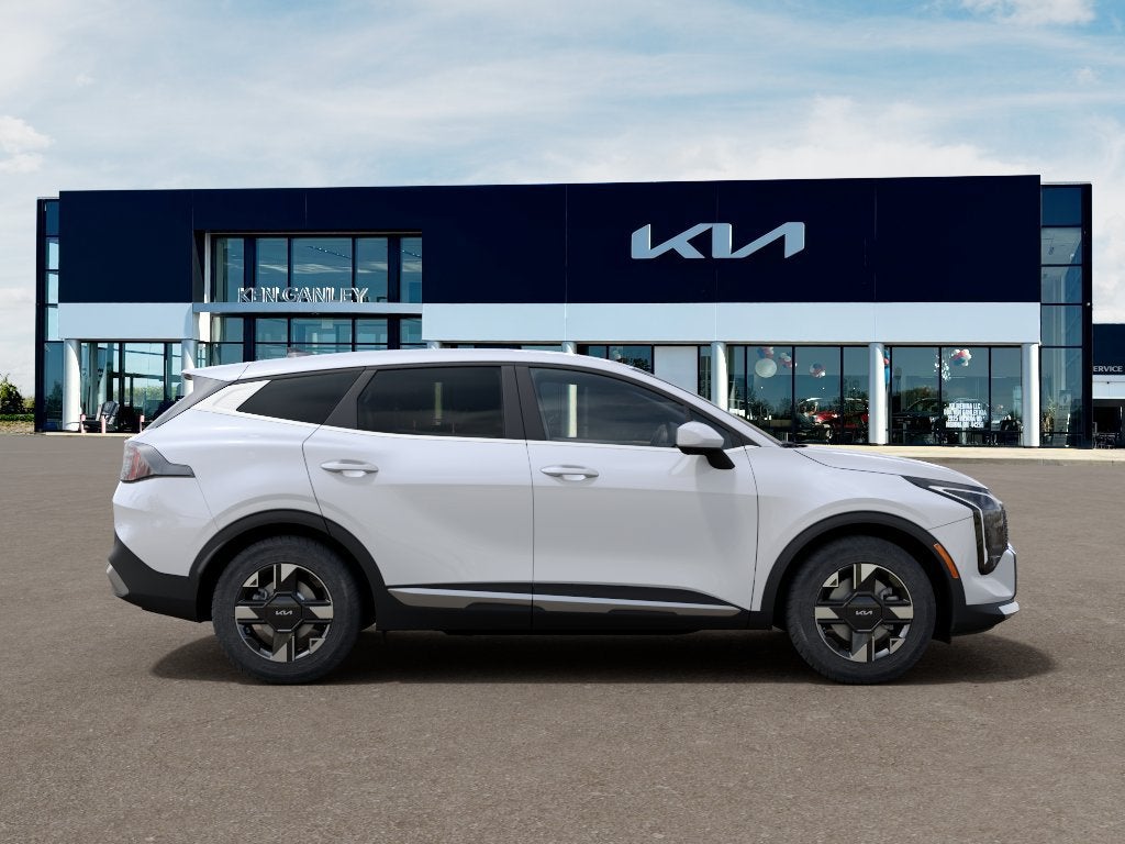 2027 Kia Sportage LX