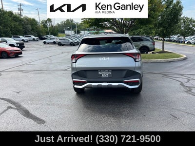 2024 Kia Sportage LX