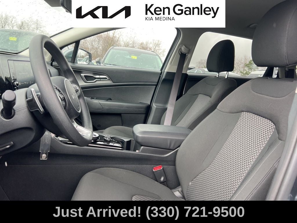 2025 Kia Sportage Hybrid LX