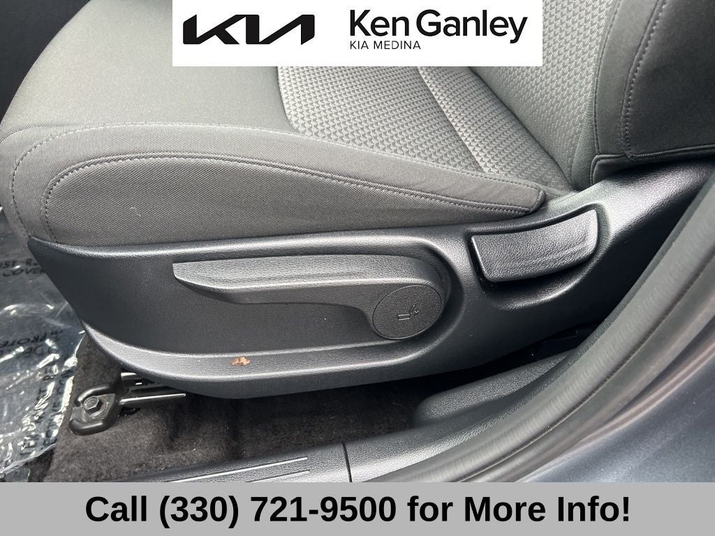2025 Kia Sportage Hybrid LX