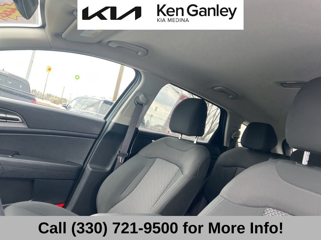 2025 Kia Sportage Hybrid LX